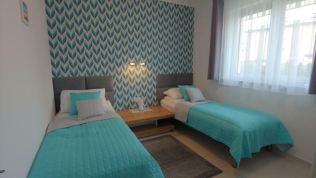 Apartamenty Dzemejra - Jumeirah Дарлово Экстерьер фото